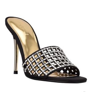 Guess sandals size 8 1/2.  New,